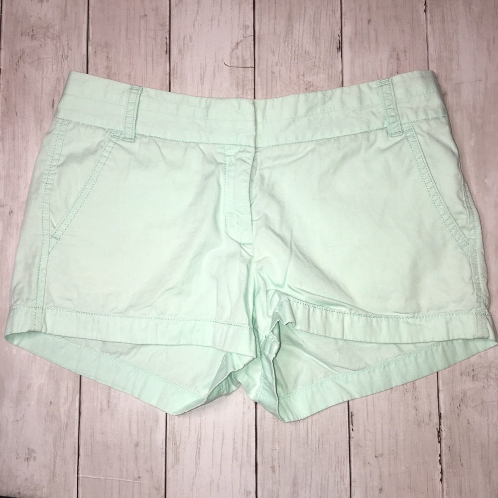 💎 J. Crew Broken-In Chino Shorts Mint